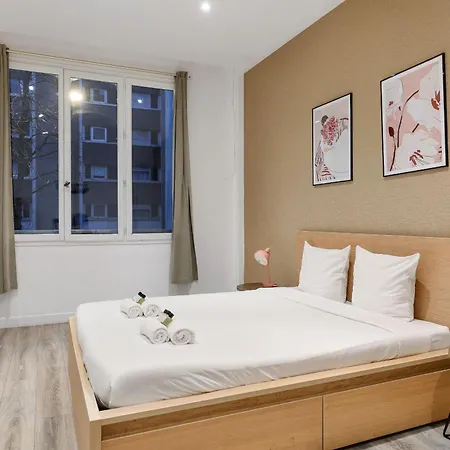 Elegance Et Confort Pour 10 Personnes * Paris